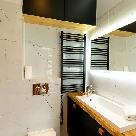 Rentplanet - Kras * シクラルスカ・ポレンバ